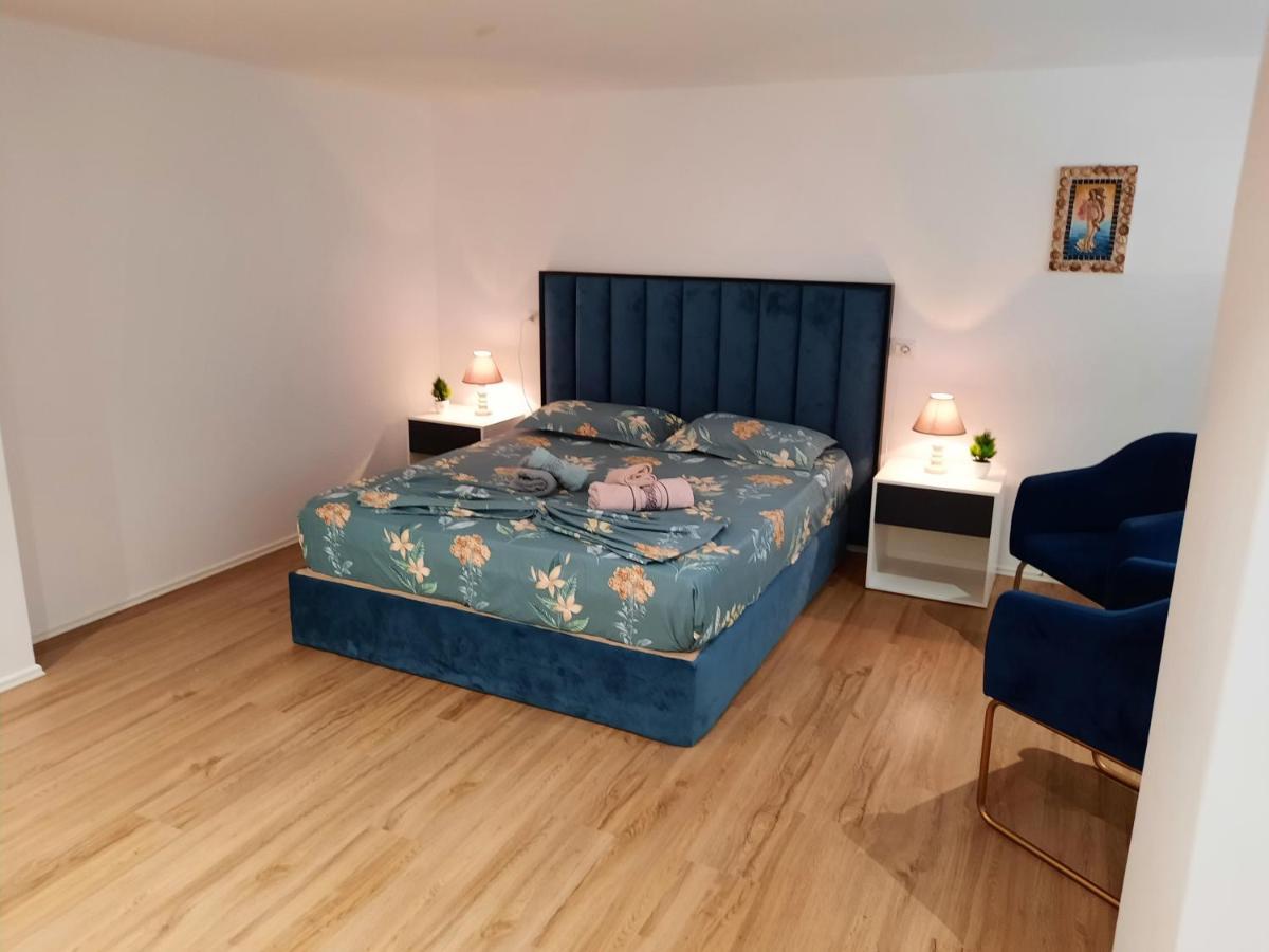 Apartament Me Qera Dublex Lungomare Влёра Экстерьер фото