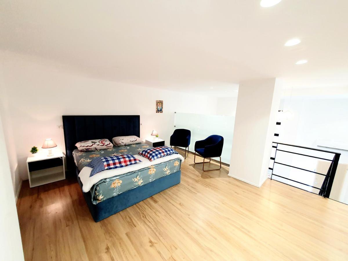 Apartament Me Qera Dublex Lungomare Влёра Экстерьер фото
