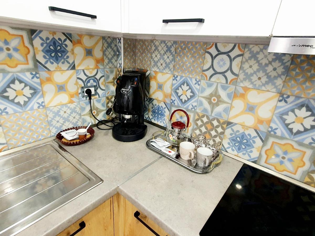Apartament Me Qera Dublex Lungomare Влёра Экстерьер фото